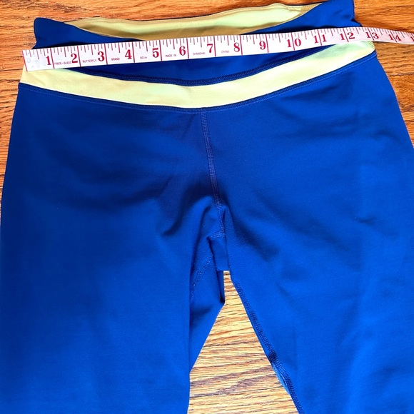 LULULEMON RUN INSPIRE BLUE W/YELLOW STRIPED WAIST BAND& HEM CROPPED LEGGINGS-S6 - Picture 9 of 14
